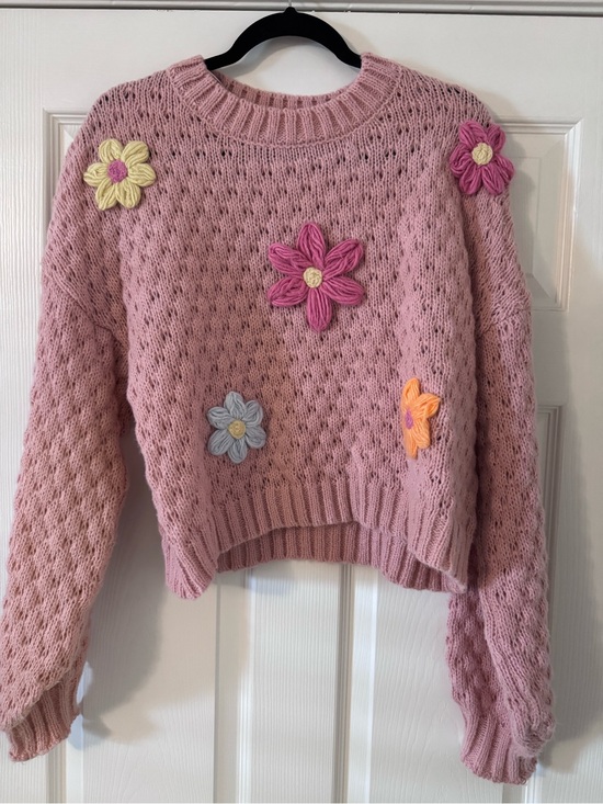 new in Sweaters - Pink Floral Appliqué Crewneck Sweater